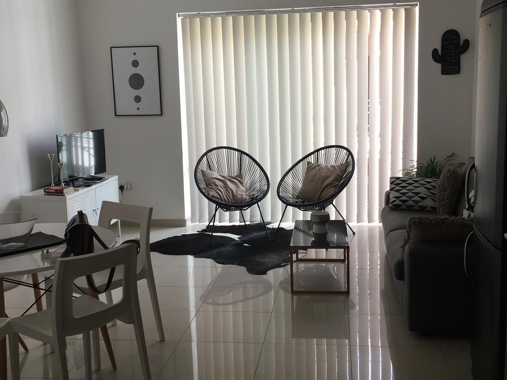 Simons Apartments Minutes Away From Balluta Bay And St Julians Сліма Екстер'єр фото